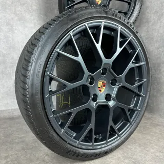 Winterräder Porsche 992.2 20/ 21" Original RS Spyder Design Felgen 992044631H TOP - Bild 2