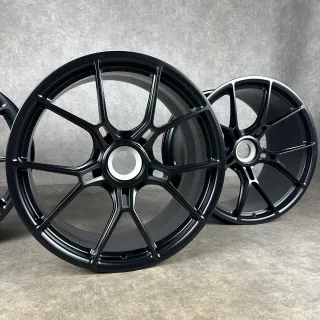 Porsche 992 + 992.2 GT3 Felgen 20/21" Touring 992044686CB Original ZV FACELIFT - Bild 3