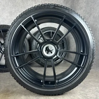 Winterräder Porsche 911 992.1 20"/21" Original Turbo S Zentralverschluss Felgen ZV 992044601AB DOT24+25 - Bild 2