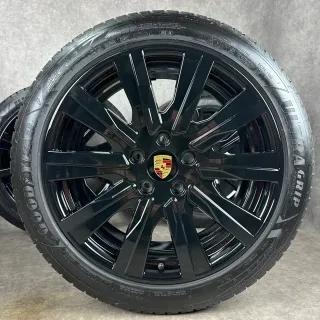Winterräder Porsche Taycan 20" 4S Original Tequipment Design Felgen 9J1073600H - Bild 2