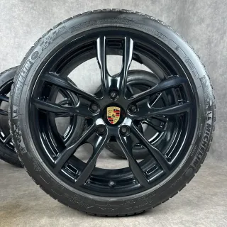 Winterräder Porsche Boxster / Cayman 981 19" Original S GTS Felgen Michelin - Bild 2