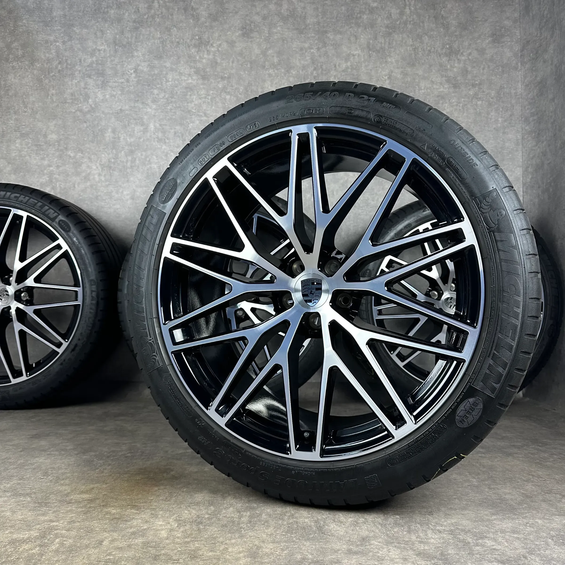 Sommerräder Porsche Macan III 21" Original RS Spyder Felgen T S GTS TOP 95B044669H - Bild 1