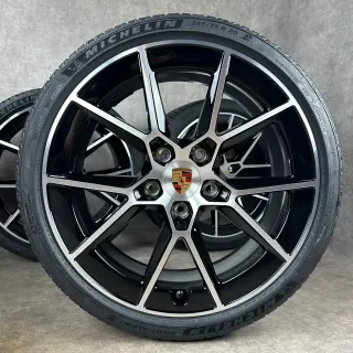 Winterräder Porsche 992.2 Felgen 20/ 21" Original Carrera S Design T 992601025BJ Facelift - Bild 2