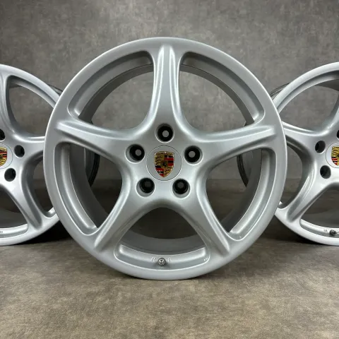 Background image for Porsche 997 Felgen Carrera Classic 19" Original C4 4S Winterräder 11J ET51