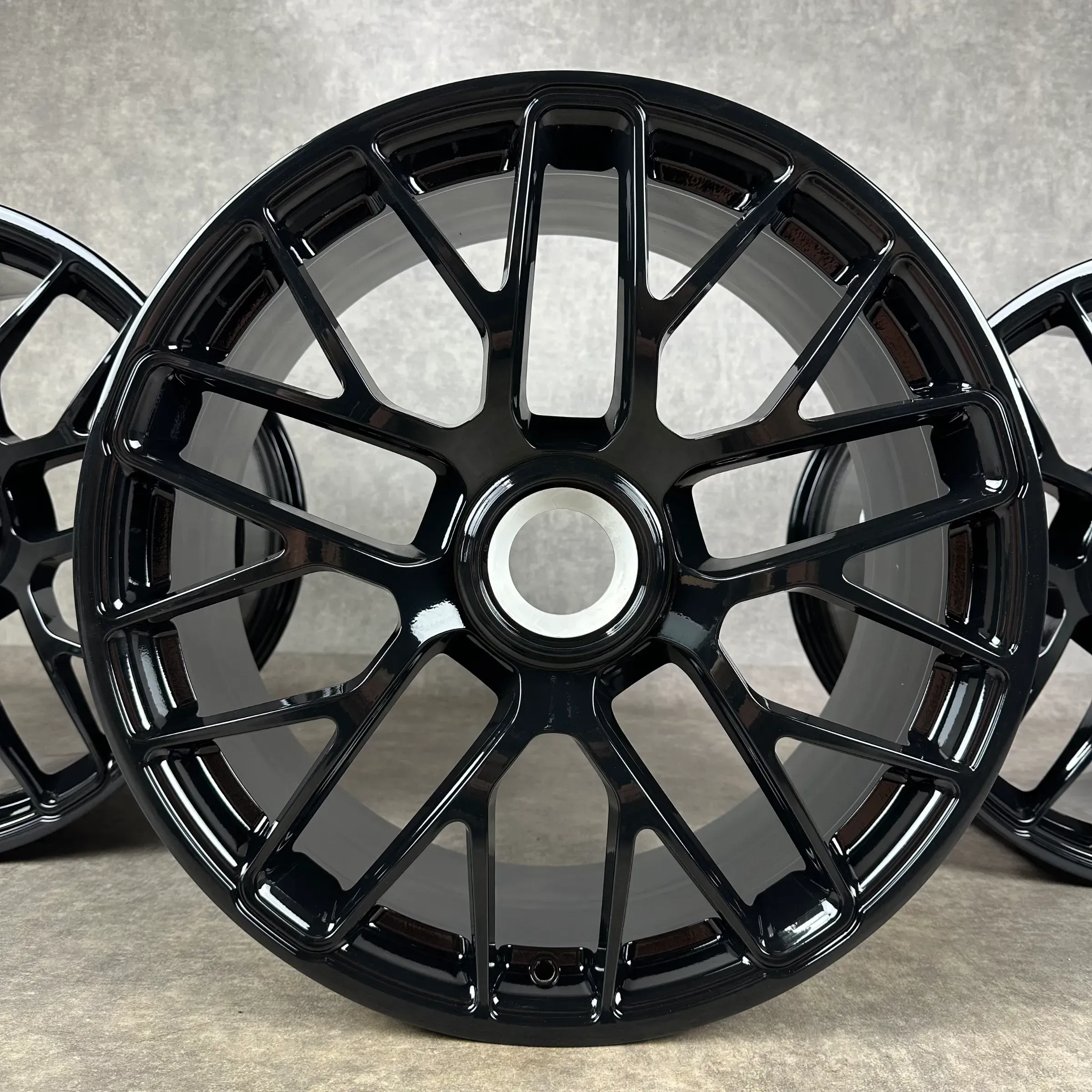 Porsche 991.1 Felgen 20" Original Turbo S Zentralverschluss ZV 99136216734 /  9J ET51 +11,5J ET56 - Bild 1