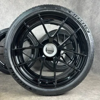 Winterräder Porsche 992.2 20/ 21" Original Carrera GTS Zentrralverschluss Felgen ZV 992044631S Facelift DOT25/24 - Bild 2