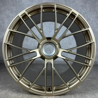 Original Porsche 992.2 20+21 Zoll Turbo S Zentralverschluss Felgen 992601025FJ 992601025FK Neodyme - Bild 6