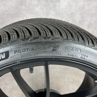 Winterräder Porsche 911 992 20"/21" Original Turbo S Zentralverschluss Felgen ZV 992044601AB DOT23+24 - Bild 11