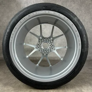 Sommerräder Porsche 992 + 992.2 GT3 Felgen 20/21" Touring SILBER 992044686CB Original ZV TOP - Bild 10