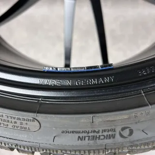 Winterräder Porsche 911 992 20"/21" Original Turbo S Zentralverschluss Felgen ZV 992044601AB DOT23+24 - Bild 12