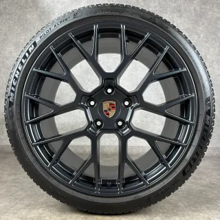 Winterräder Porsche 992.2 20/ 21" Original RS Spyder Design Felgen 992044631H TOP - Bild 4