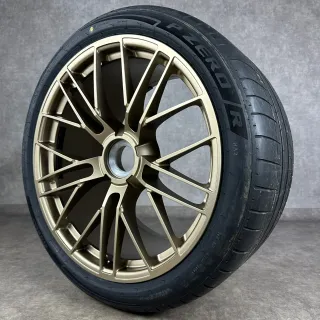 Sommerräder Porsche 992.2 20+21 Zoll Original Turbo S Zentralverschluss Felgen 992601025FJ 992601025FK Neodyme - Bild 8