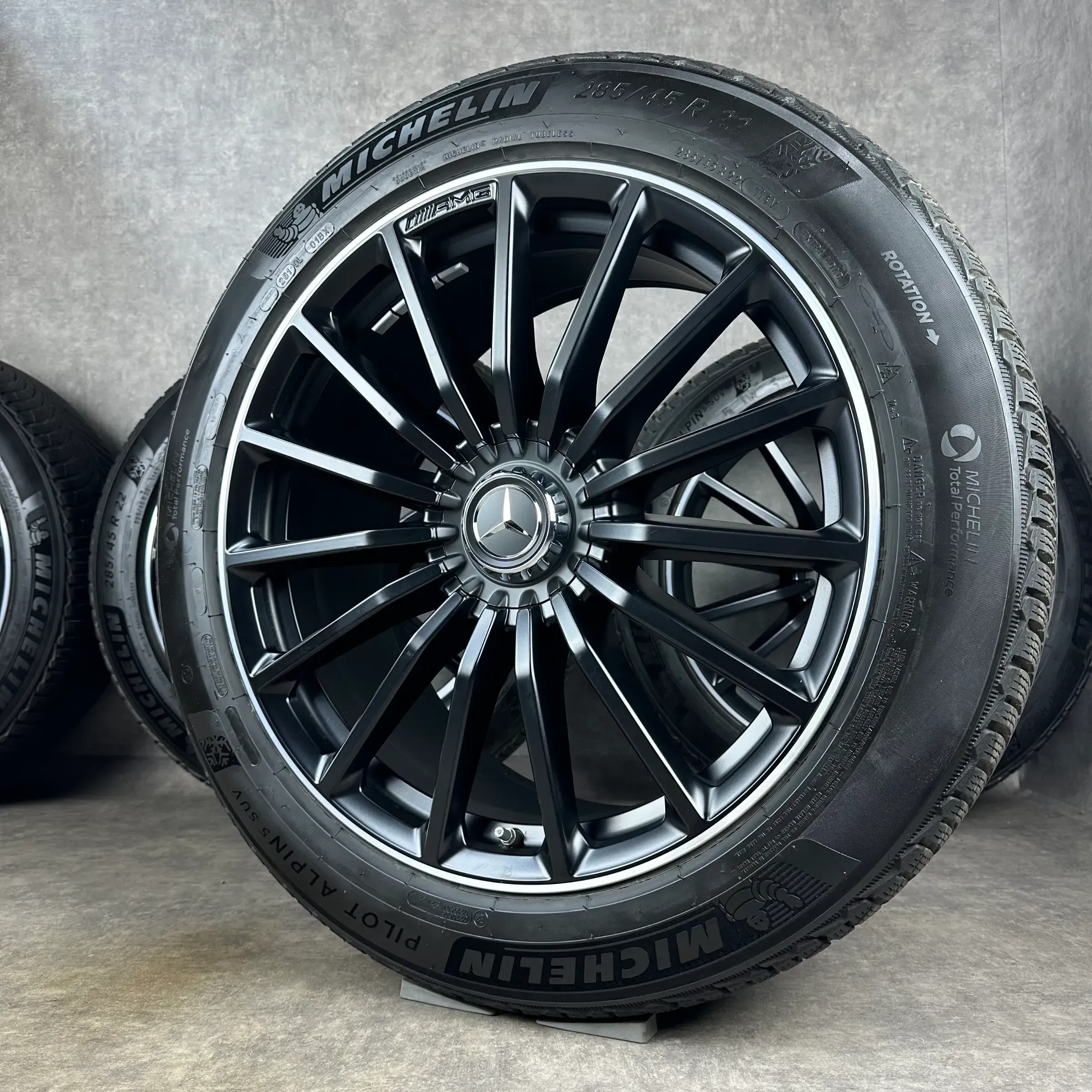 Winterräder Mercedes GLS 22" Original 63 AMG X167 A1674018300 A1674018400 DOT24 - Bild 1