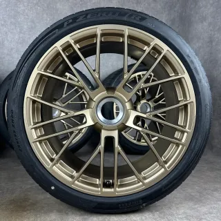 Sommerräder Porsche 992.2 20+21 Zoll Original Turbo S Zentralverschluss Felgen 992601025FJ 992601025FK Neodyme - Bild 2
