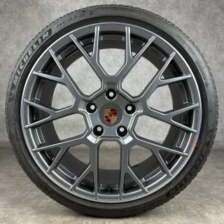 Winterräder Porsche 992.2 20/ 21" Original RS Spyder Design Felgen 992044631H TOP - Bild 5
