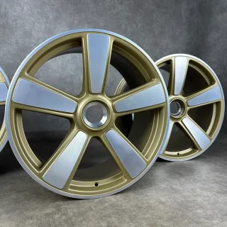 Sommerräder Porsche 992.2 20+21 Zoll Original Sport Classic Zentralverschluss Felgen 992601025EB 992601025EC - Bild 3