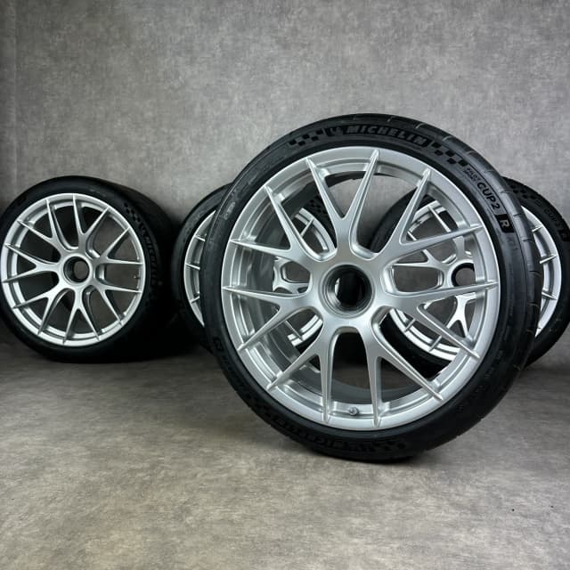 Article B695